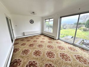 Photo 19- click for photo gallery